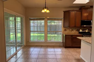 8001 Tallyho Trail, Austin, TX 78729 - Photo 11