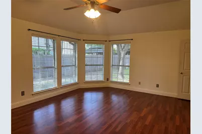 8001 Tallyho Trail, Austin, TX 78729 - Photo 17