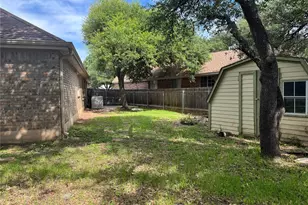 8001 Tallyho Trail, Austin, TX 78729 - Photo 21