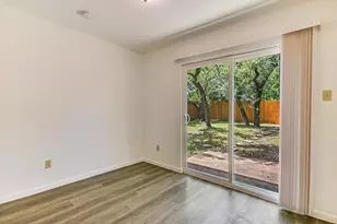 430 Chisholm Valley Dr, Round Rock, TX 78681 - Photo 5