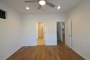 6800 Manchaca Rd, Austin, TX 78745 - Photo 9