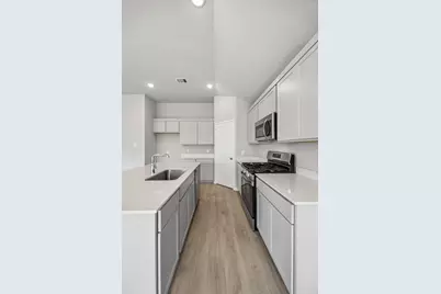 4729 Bridwell, Austin, TX 78754 - Photo 11
