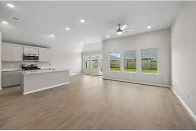 4729 Bridwell, Austin, TX 78754 - Photo 5
