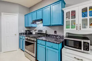 2000 Steeds Crossing, Pflugerville, TX 78660 - Photo 7