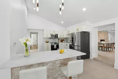 14300 Summit View Drive, Leander, TX 78641 - Photo 9