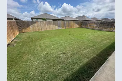 172 Pivot Drive, Taylor, TX 76574 - Photo 15