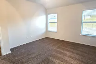 172 Pivot Dr, Taylor, TX 76574 - Photo 11