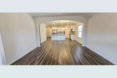 172 Pivot Drive, Taylor, TX 76574 - Photo 5