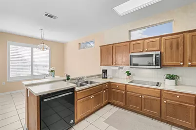 117 Verbena Drive, Georgetown, TX 78633 - Photo 3