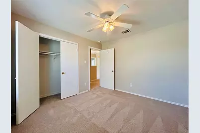 8511 Apple Carrie Cove #B, Austin, TX 78745 - Photo 13