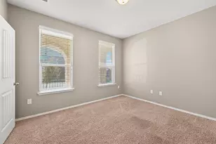 6812 Ondantra Bnd, Austin, TX 78744 - Photo 5