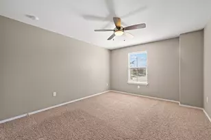 6812 Ondantra Bnd, Austin, TX 78744 - Photo 29