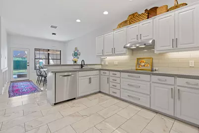 5808 Tom Wooten Cove, Austin, TX 78731 - Photo 11
