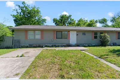 203 E Anderson Avenue #A, Round Rock, TX 78664 - Photo 3