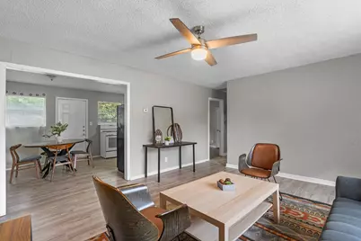 203 E Anderson Avenue #A, Round Rock, TX 78664 - Photo 7