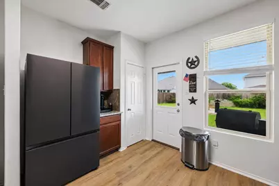 216 La Dera Drive, Liberty Hill, TX 78642 - Photo 7