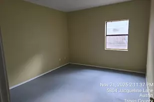 5800 E Jacqueline Ln Ln, Austin, TX 78724 - Photo 5