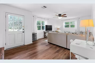 617 Johnson Street, Bertram, TX 78605 - Photo 5