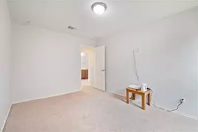 11021 Kirkland Hill Path, Austin, TX 78754 - Photo 11