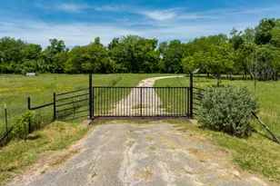 800 Spur 191, Spicewood, TX 78669 - Photo 23