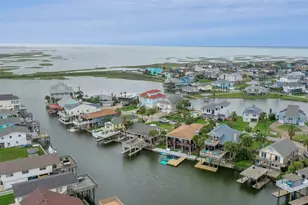 16619 Jamaica Cove Rd, Jamaica Beach, TX 77554 - Photo 3