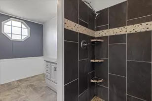 145 Angelia Dr, Cedar Creek, TX 78612 - Photo 17