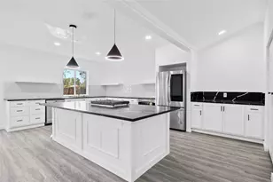 414 Loma Verde St, Buda, TX 78610 - Photo 5