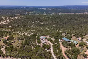 1316 Overland Stage Rd, Dripping Springs, TX 78620 - Photo 35