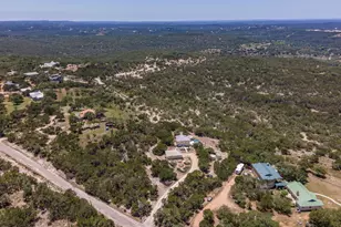 1316 Overland Stage Rd, Dripping Springs, TX 78620 - Photo 37