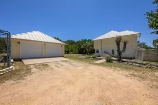 1316 Overland Stage Rd, Dripping Springs, TX 78620 - Photo 7