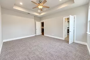 205 Cherokee Rose Cir, Georgetown, TX 78626 - Photo 11