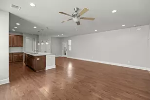 205 Cherokee Rose Cir, Georgetown, TX 78626 - Photo 9