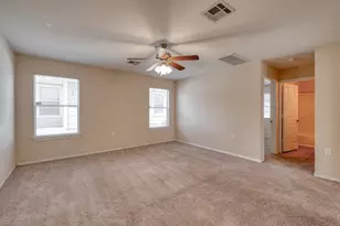 7412 Cayenne Ln, Austin, TX 78741 - Photo 5