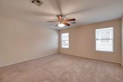 7412 Cayenne Lane, Austin, TX 78741 - Photo 7