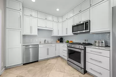 2838 Montebello Road #D18, Austin, TX 78746 - Photo 15