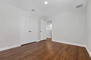 8107 Cottage Rose Dr, Austin, TX 78744 - Photo 35