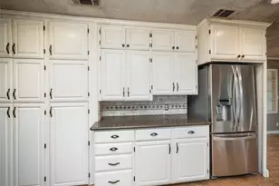 1350 Co Rd 414, Jonesboro, TX 76538 - Photo 9