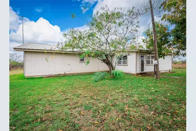 1350 County Road 414, Jonesboro, TX 76538 - Photo 23
