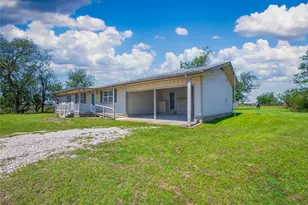 1350 Co Rd 414, Jonesboro, TX 76538 - Photo 3