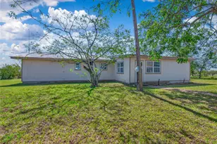 1350 Co Rd 414, Jonesboro, TX 76538 - Photo 21