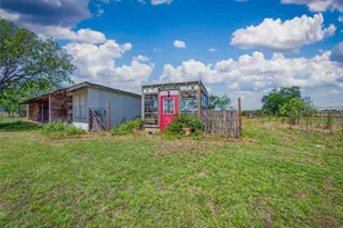 1350 Co Rd 414, Jonesboro, TX 76538 - Photo 23