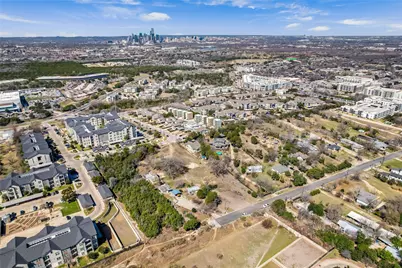 2404 Thrasher Lane, Austin, TX 78741 - Photo 7