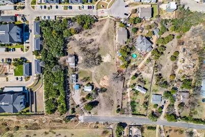 2404 Thrasher Lane, Austin, TX 78741 - Photo 17