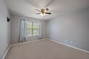 304 Gainer Dr, Hutto, TX 78634 - Photo 19