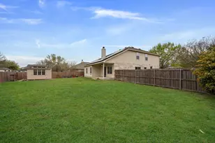 304 Gainer Dr, Hutto, TX 78634 - Photo 29