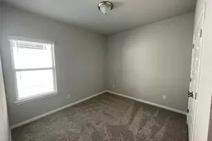 125 Unforgiven Ln, Jarrell, TX 76537 - Photo 9