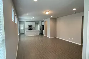 125 Unforgiven Ln, Jarrell, TX 76537 - Photo 13