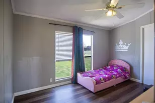 103 Cloudberry Ln, Elgin, TX 78621 - Photo 11