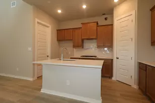 148 Norway Spruce St, Dripping Springs, TX 78620 - Photo 5