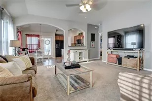 302 Pack Horse Dr, Bastrop, TX 78602 - Photo 5